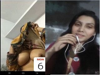 Cute Desi Girl Shows Her Boobs and pussy