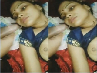 Desi Bhabhi Blowjob