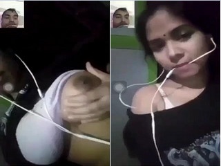 Desi Girl Shows Her Boobs and Pussy