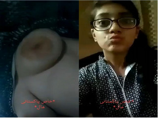 paki Girl Shows Her Boobs