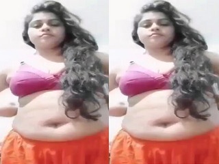 Sexy Bangla Girl Shows her Boobs and Pussy